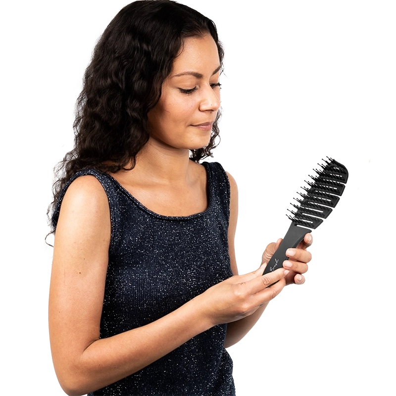 OUR ANTI-BREAKAGE DETANGLING BRUSHES