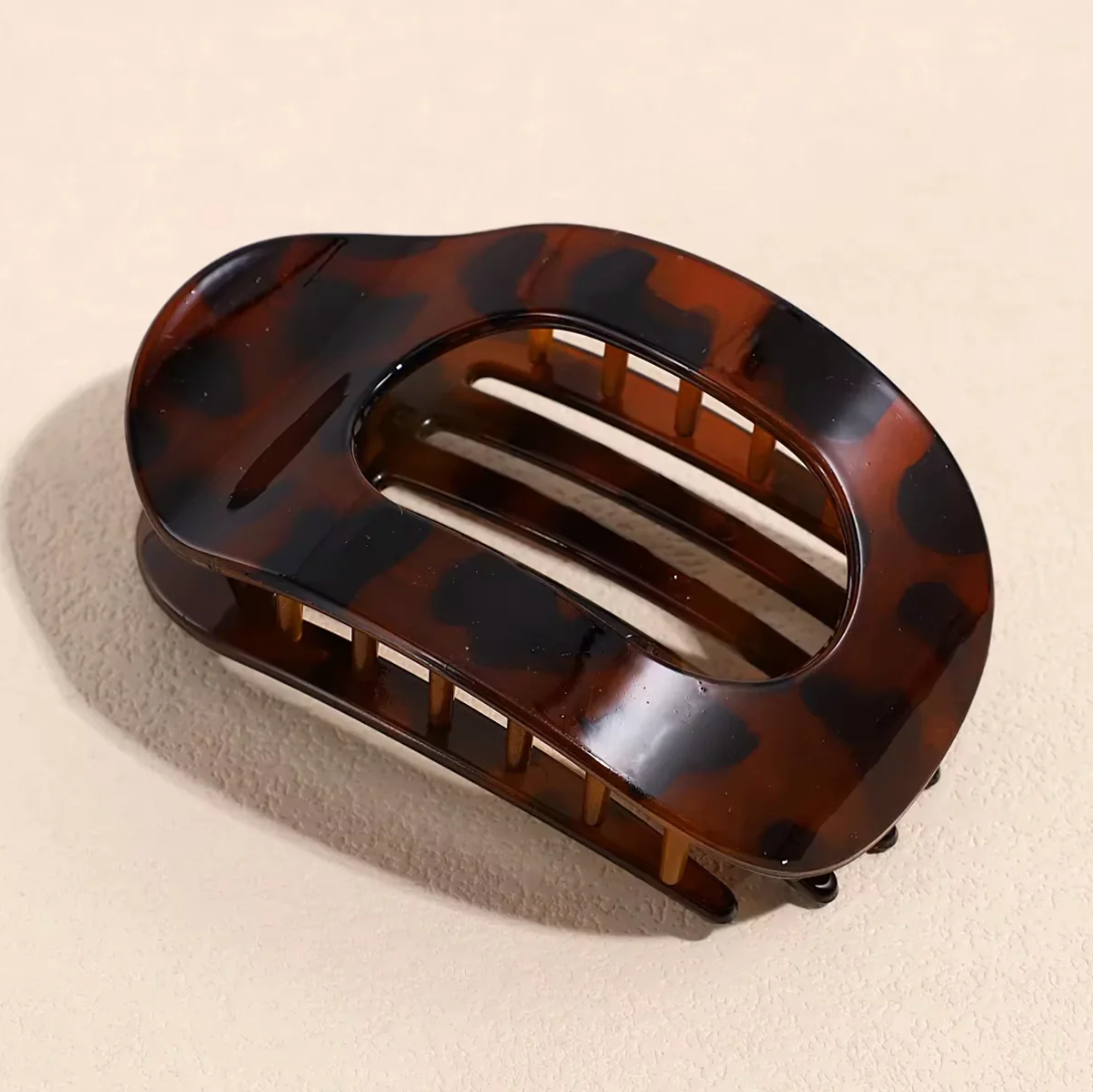 Clipia: Tie your hair with elegance!