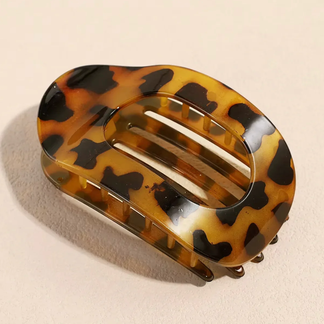 Clipia: Tie your hair with elegance!